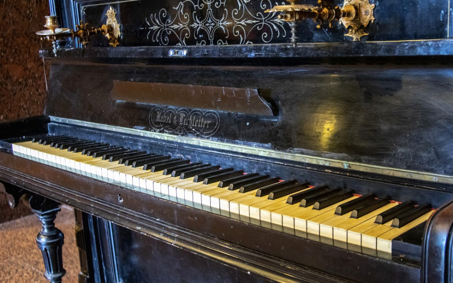 пианино музей истории Украины во Второй мировой войне